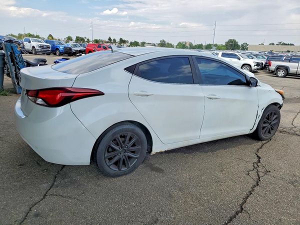 2015 HYUNDAI ELANTRA GLS(Middle)