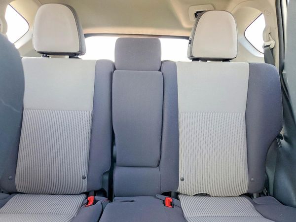 2015 TOYOTA RAV4 XLE (M Grade)
