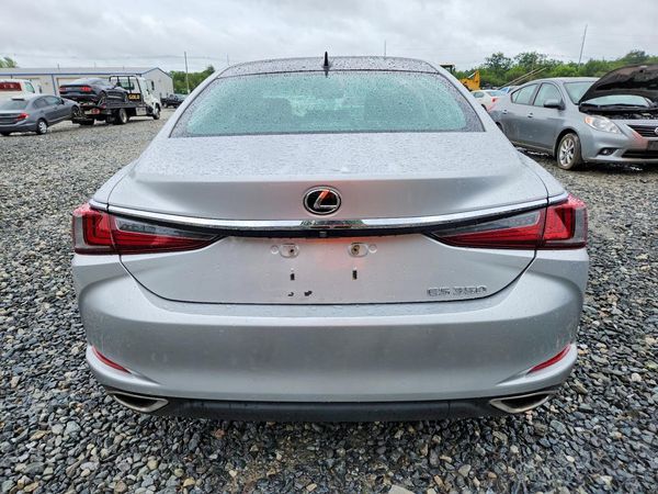 2019 LEXUS ES 350