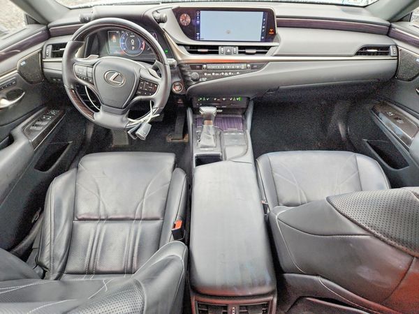 2019 LEXUS ES 350