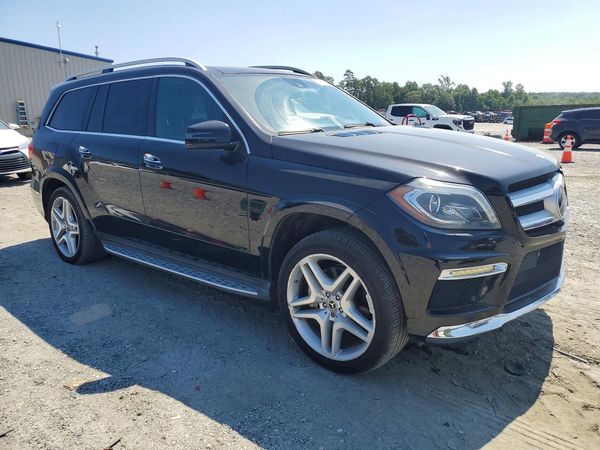 2014 MERCEDES-BENZ GL GL 550 4MATIC