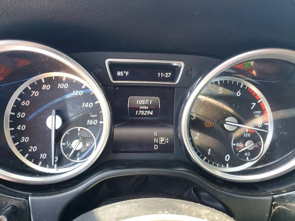 2014 MERCEDES-BENZ GL GL 550 4MATIC