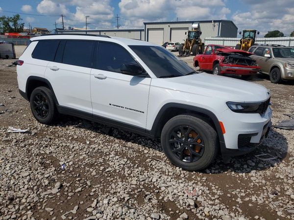 2024 JEEP GRAND CHEROKEE