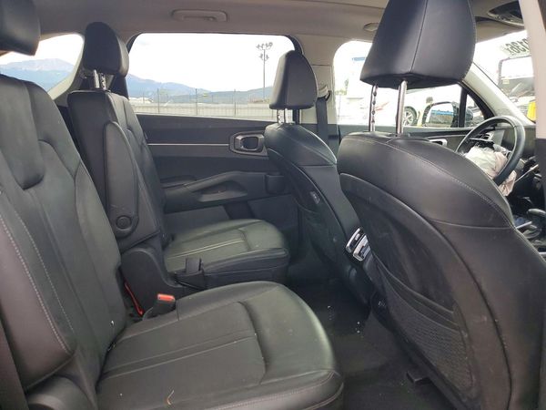 2024 KIA SORENTO