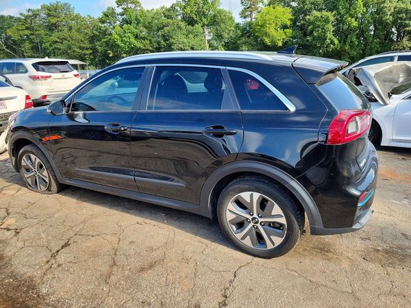 2019 KIA NIRO