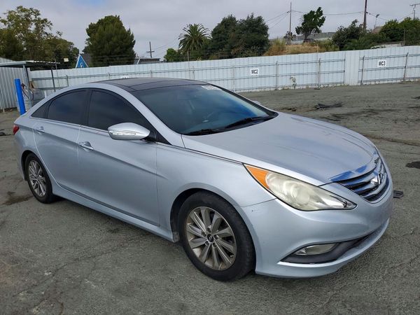 2014 HYUNDAI SONATA
