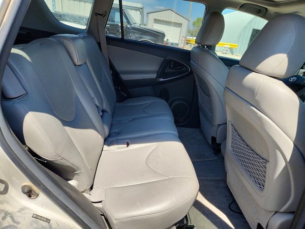 2012 TOYOTA RAV4 High