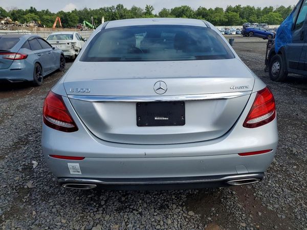 2017 MERCEDES-BENZ E E300-4M