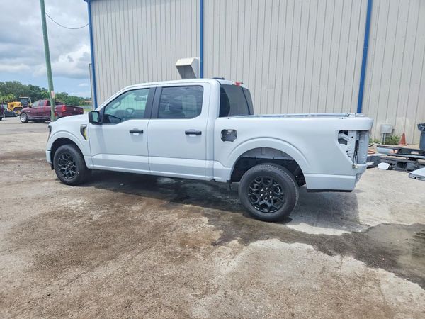 2025 FORD F150 STX