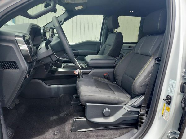 2025 FORD F150 STX
