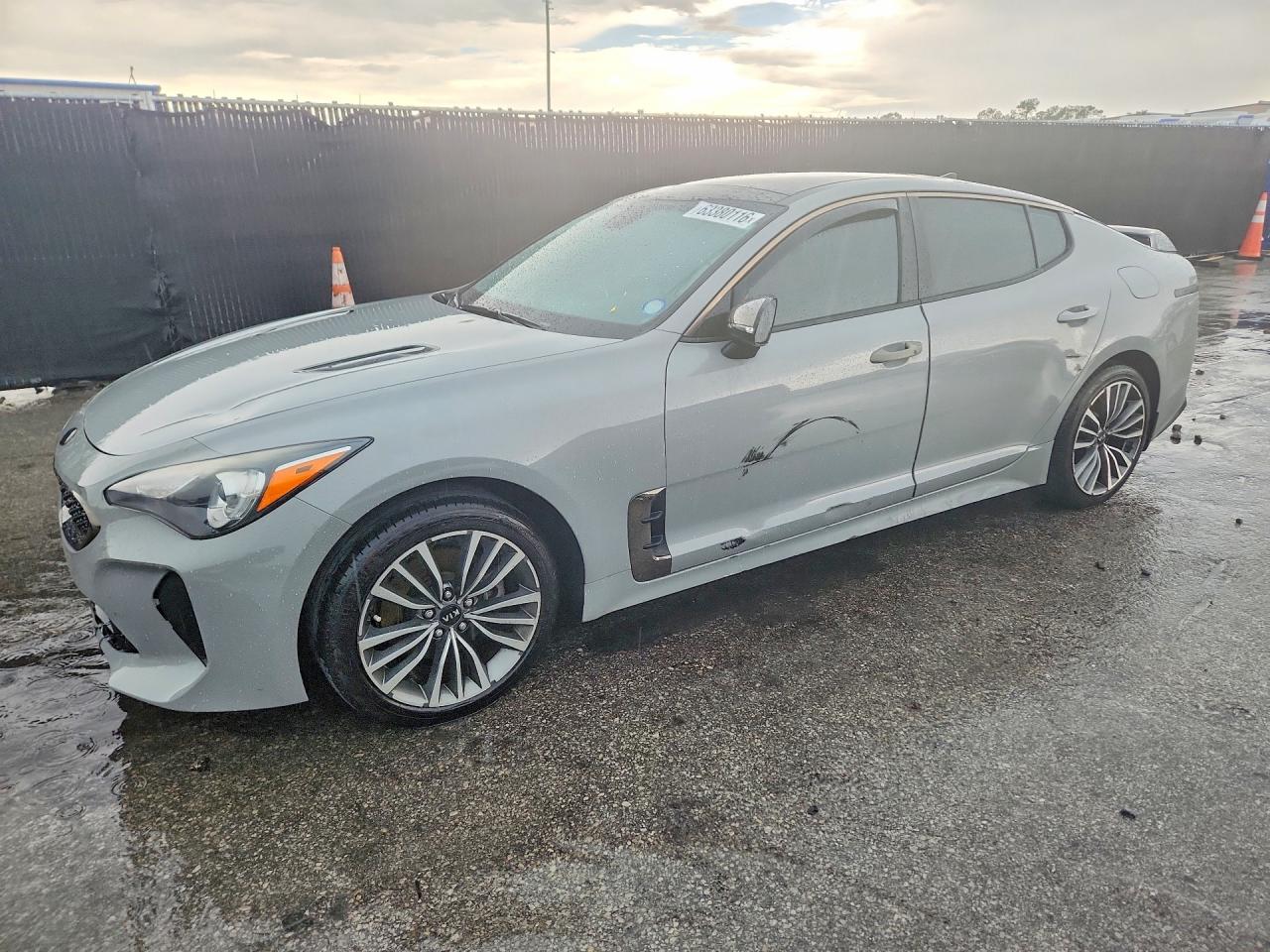 2021 KIA STINGER