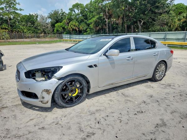 2015 KIA K900