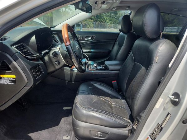 2015 KIA K900