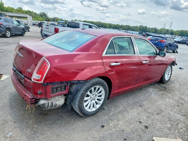 2014 CHRYSLER 300