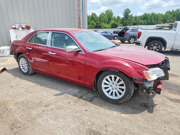 2014 CHRYSLER 300
