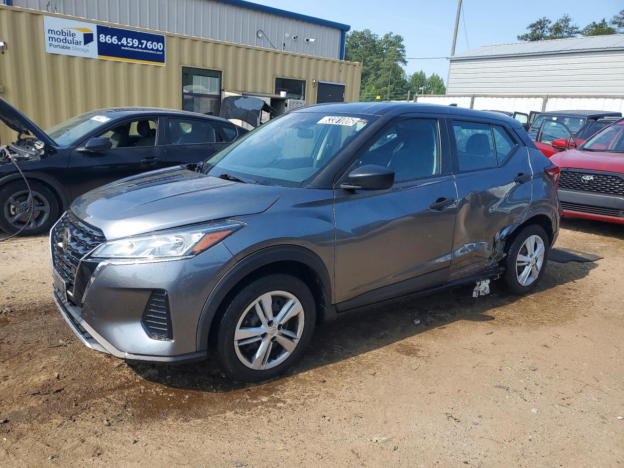 2021 NISSAN KICKS S