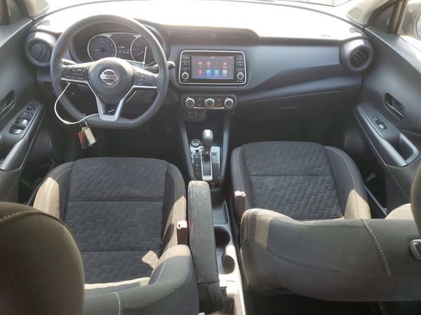 2021 NISSAN KICKS S