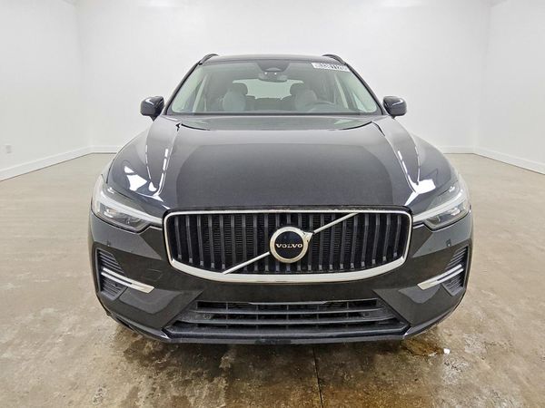 2022 VOLVO XC60 Momentum (excl S60)