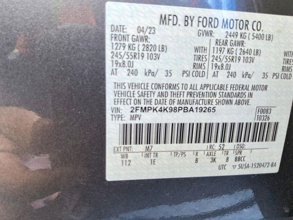 2023 FORD EDGE Titanium