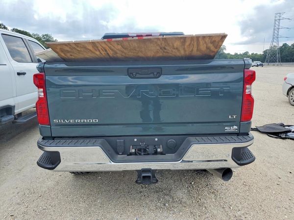 2026 CHEVROLET SILVERADO LT — DIRR