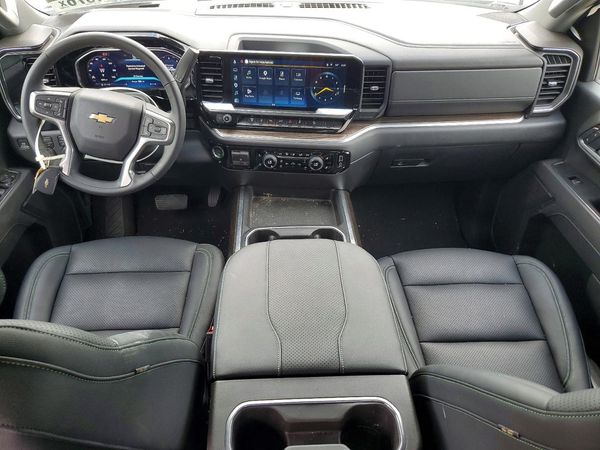2026 CHEVROLET SILVERADO LT — CKPT