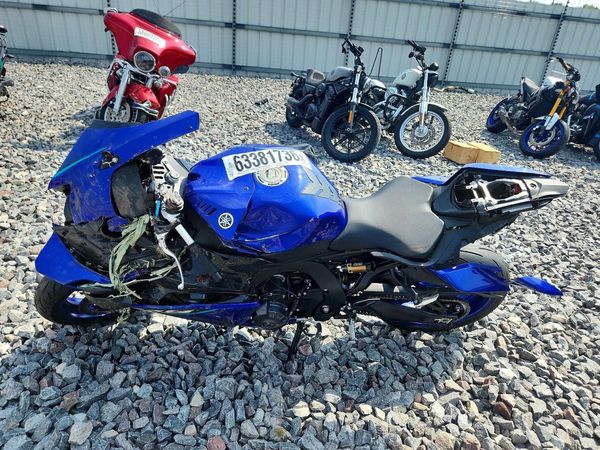 2026 YAMAHA YZF890
