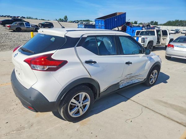 2020 NISSAN KICKS