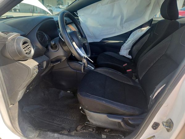 2020 NISSAN KICKS