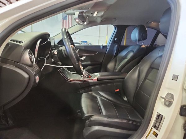 2017 MERCEDES-BENZ C C300