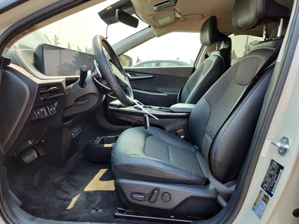 2024 KIA EV6 Light, Wind