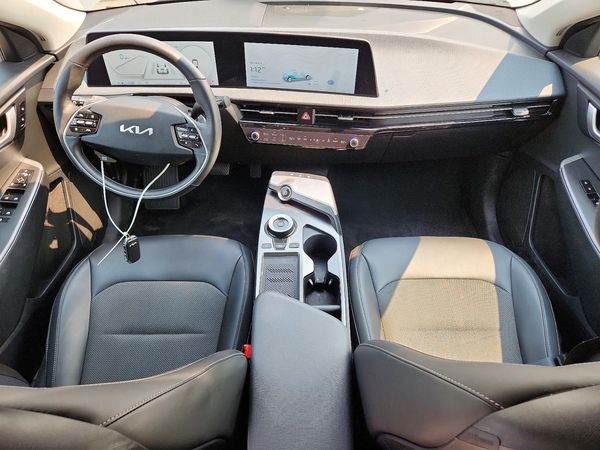 2024 KIA EV6 Light, Wind