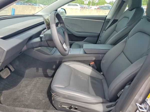 2026 TESLA MODEL 3