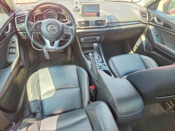 2016 MAZDA 3
