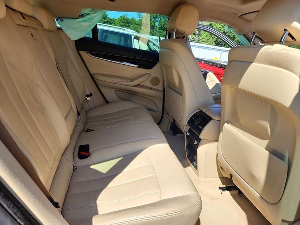 2015 BMW X6 xDrive35i