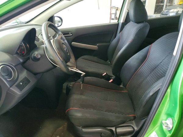 2013 MAZDA MAZDA2 Touring/GS