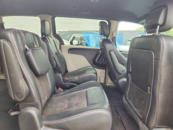 2020 DODGE GRAND CARAVAN SXT