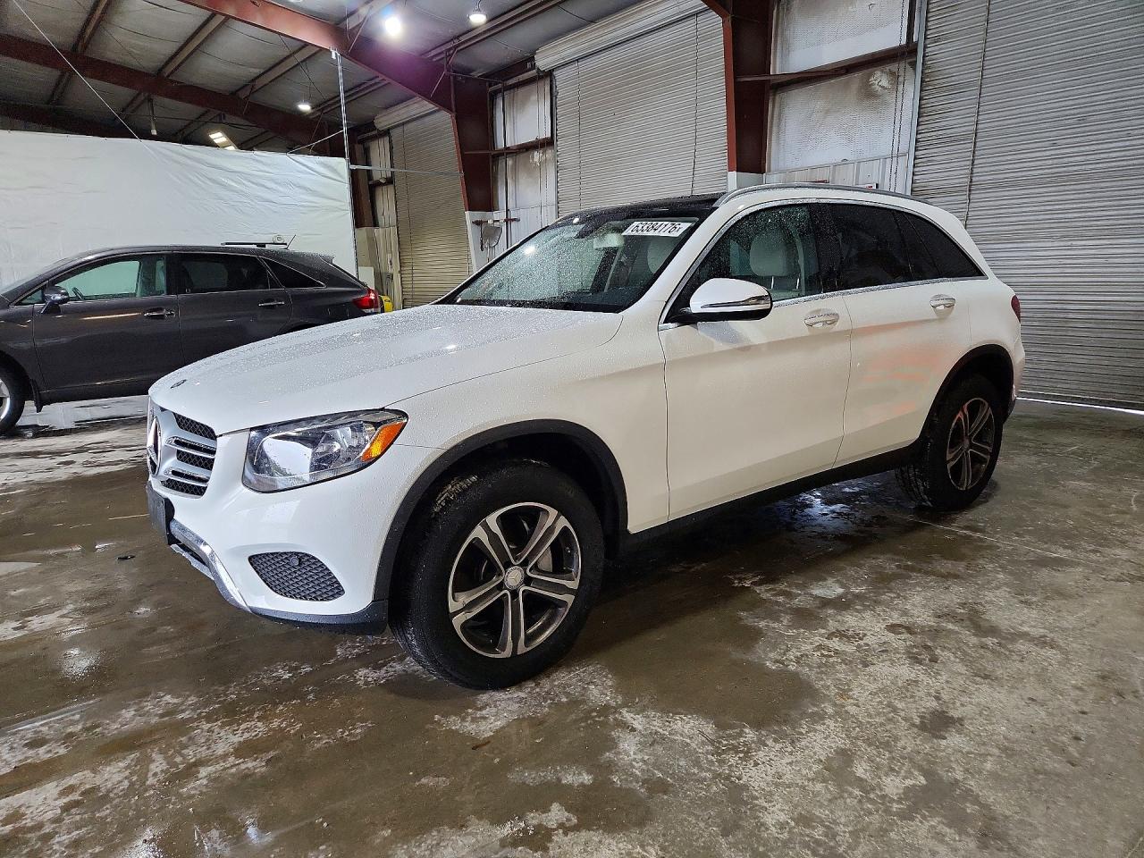 2017 MERCEDES-BENZ GLC GLC300 Base-4M
