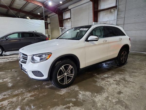 2017 MERCEDES-BENZ GLC GLC300 Base-4M