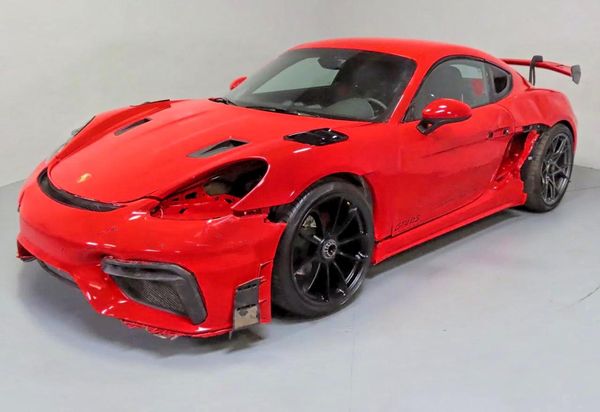 2025 PORSCHE CAYMAN GT4 RS