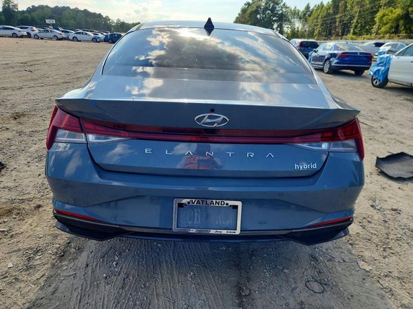 2023 HYUNDAI ELANTRA