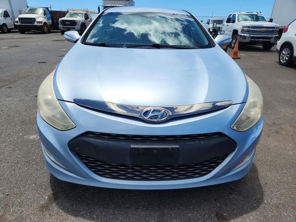 2012 HYUNDAI SONATA