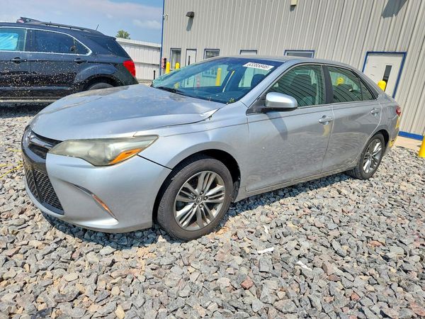 2015 TOYOTA CAMRY