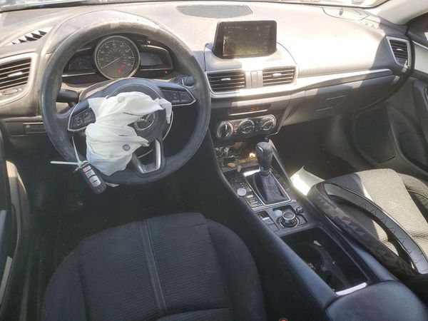 2018 MAZDA 3 Sport