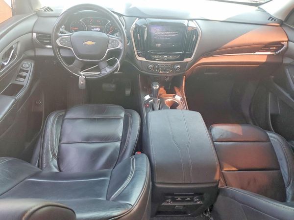 2020 CHEVROLET TRAVERSE LT