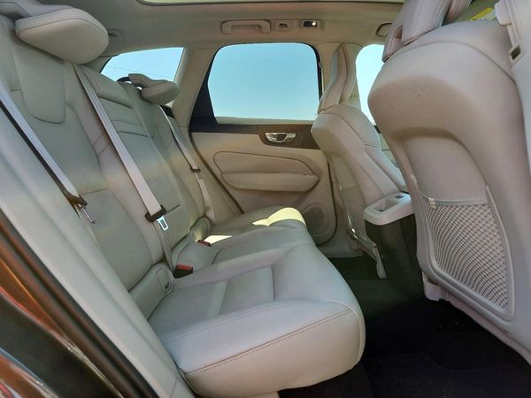 2019 VOLVO XC60