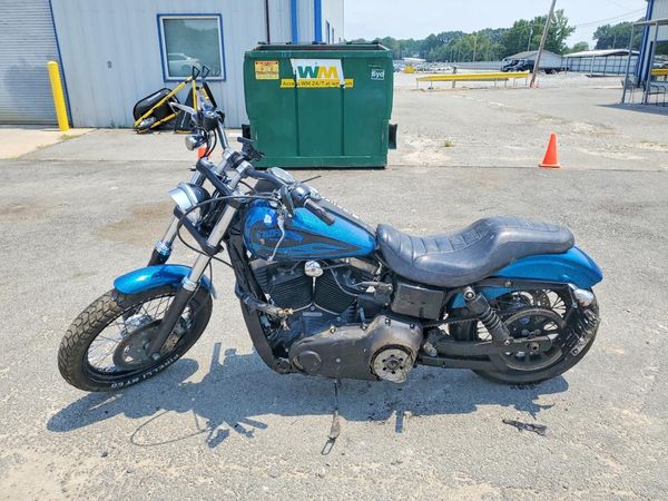 2016 HARLEY-DAVIDSON FXDB