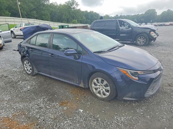 2023 TOYOTA COROLLA — Passenger 3/4