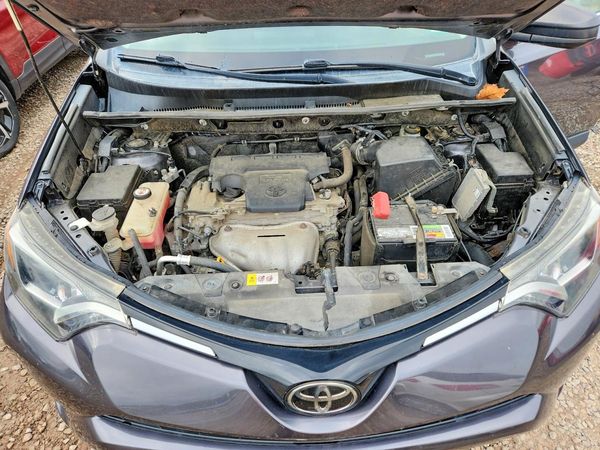 2018 TOYOTA RAV4 LE