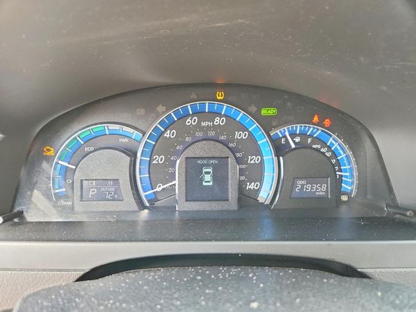 2013 TOYOTA CAMRY SOLA Hybrid