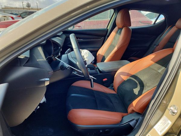 2025 MAZDA 3 Carbon Turbo